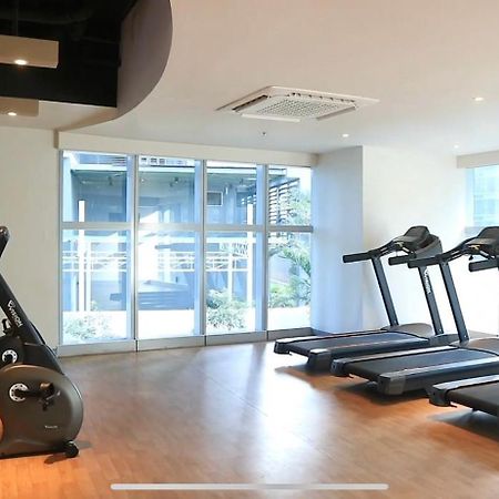 1 Bedroom Condo Uptown Parksuites Bgc, High Floor, Morning Sun 마닐라 외부 사진