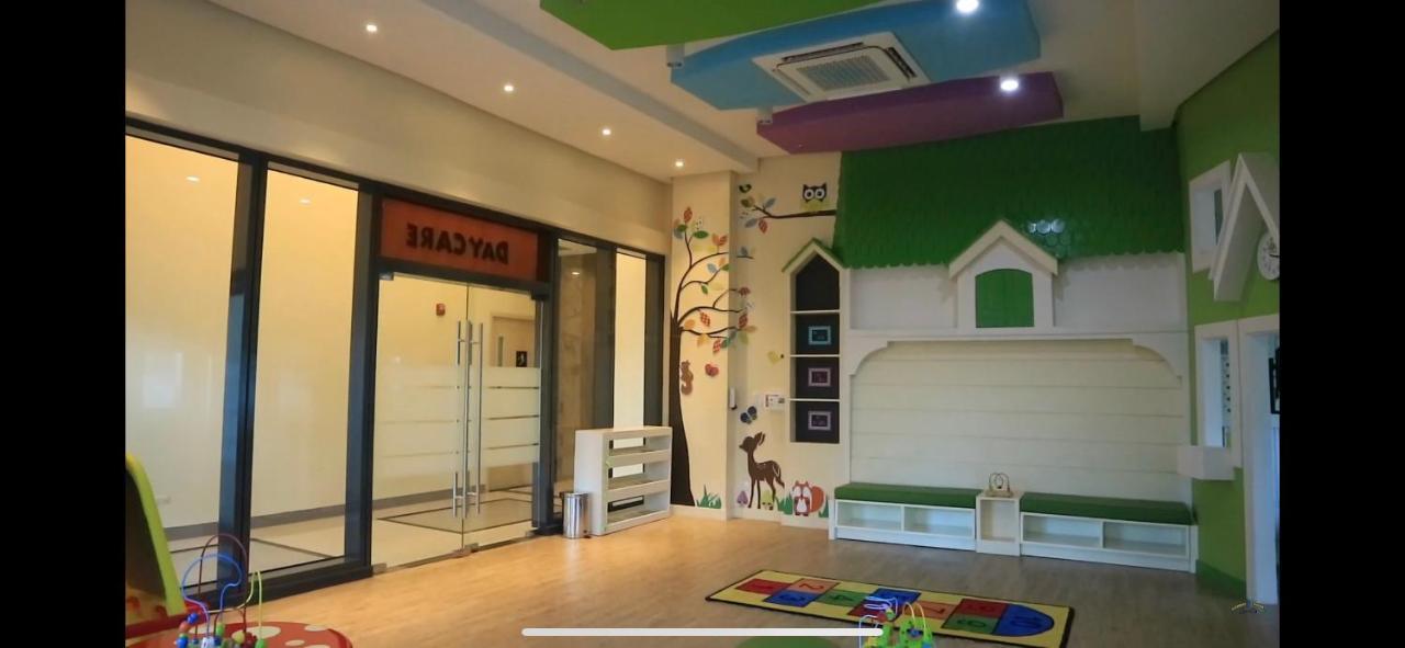 1 Bedroom Condo Uptown Parksuites Bgc, High Floor, Morning Sun 마닐라 외부 사진