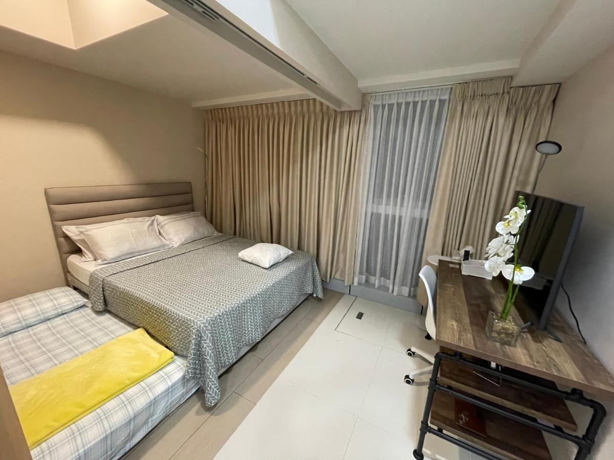 1 Bedroom Condo Uptown Parksuites Bgc, High Floor, Morning Sun 마닐라 외부 사진