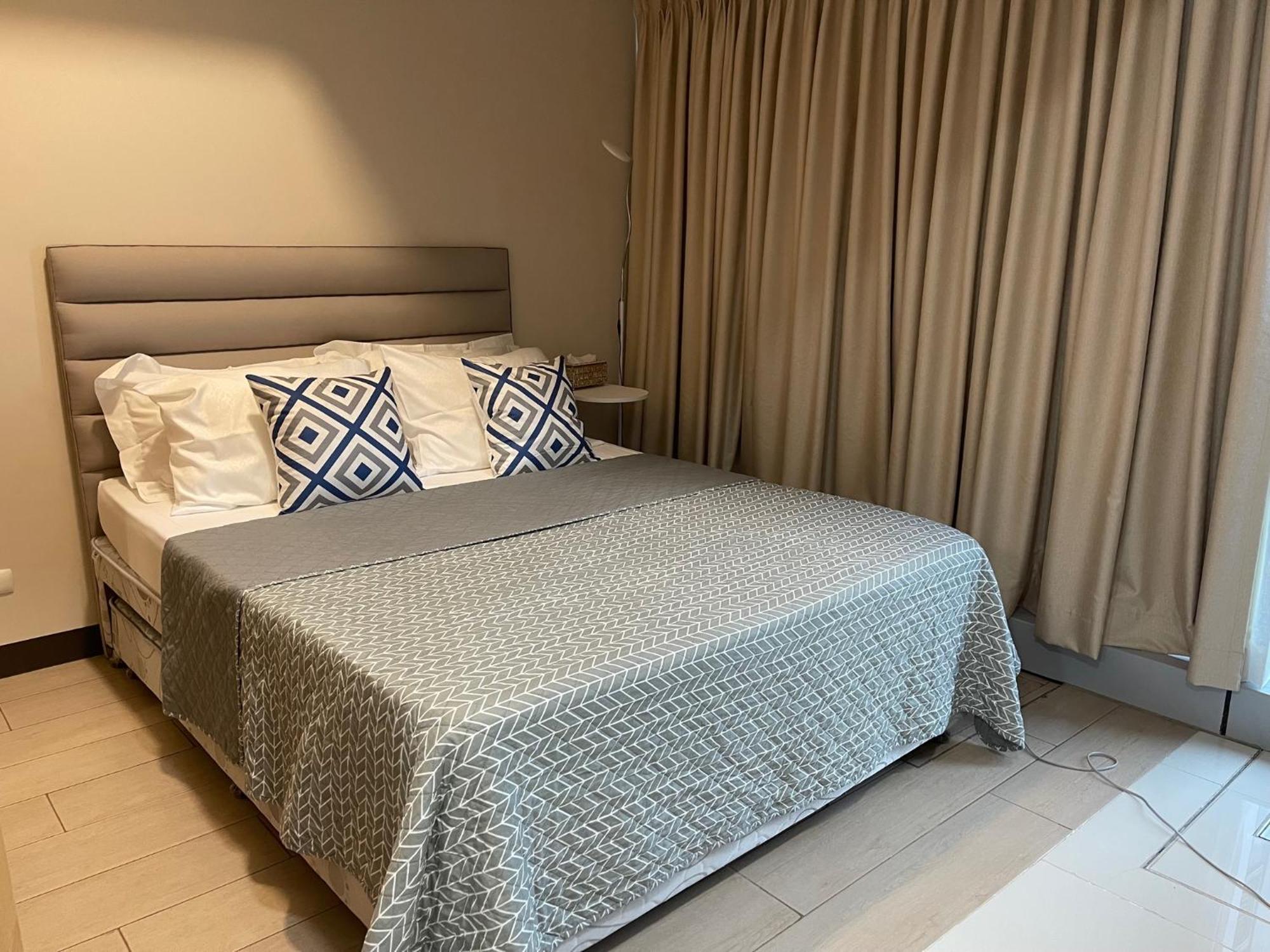 1 Bedroom Condo Uptown Parksuites Bgc, High Floor, Morning Sun 마닐라 외부 사진